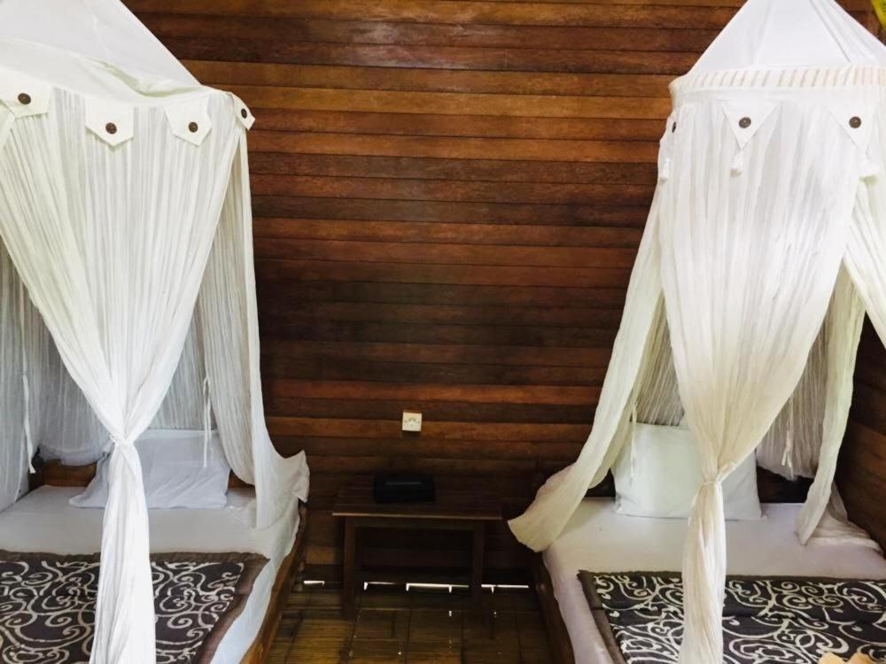 Echo Alam Nusa Lodge Ped ภายนอก รูปภาพ