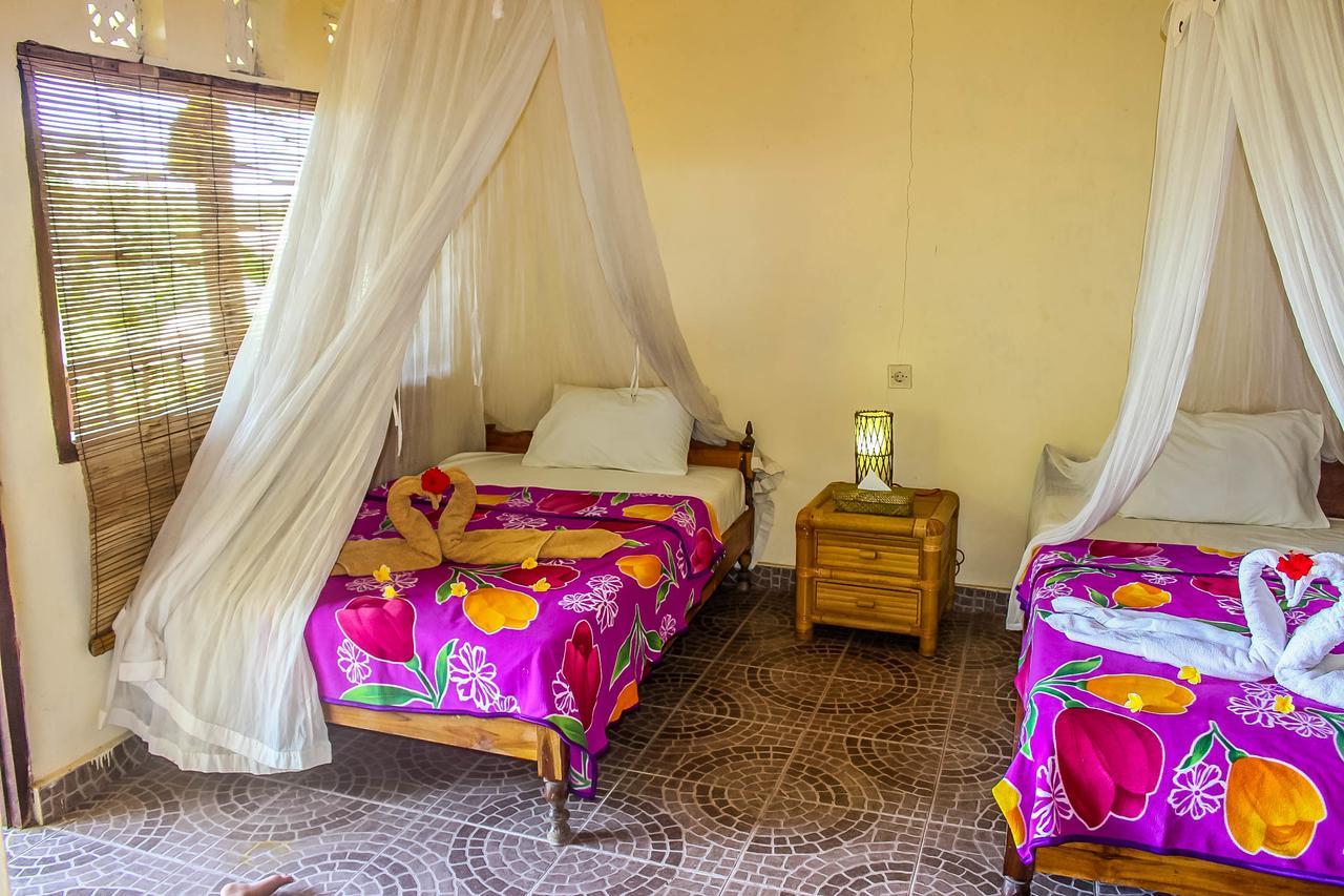 Echo Alam Nusa Lodge Ped ภายนอก รูปภาพ
