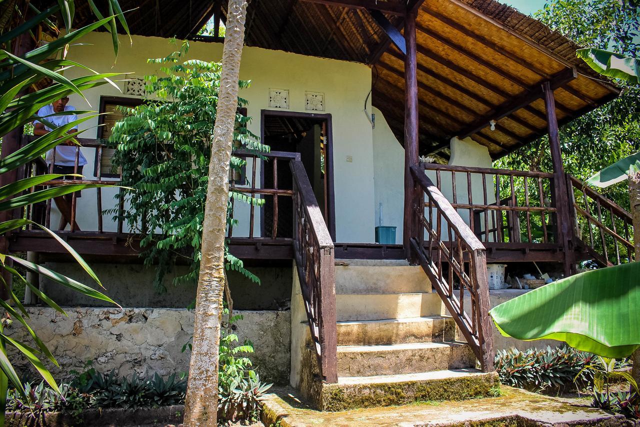 Echo Alam Nusa Lodge Ped ภายนอก รูปภาพ